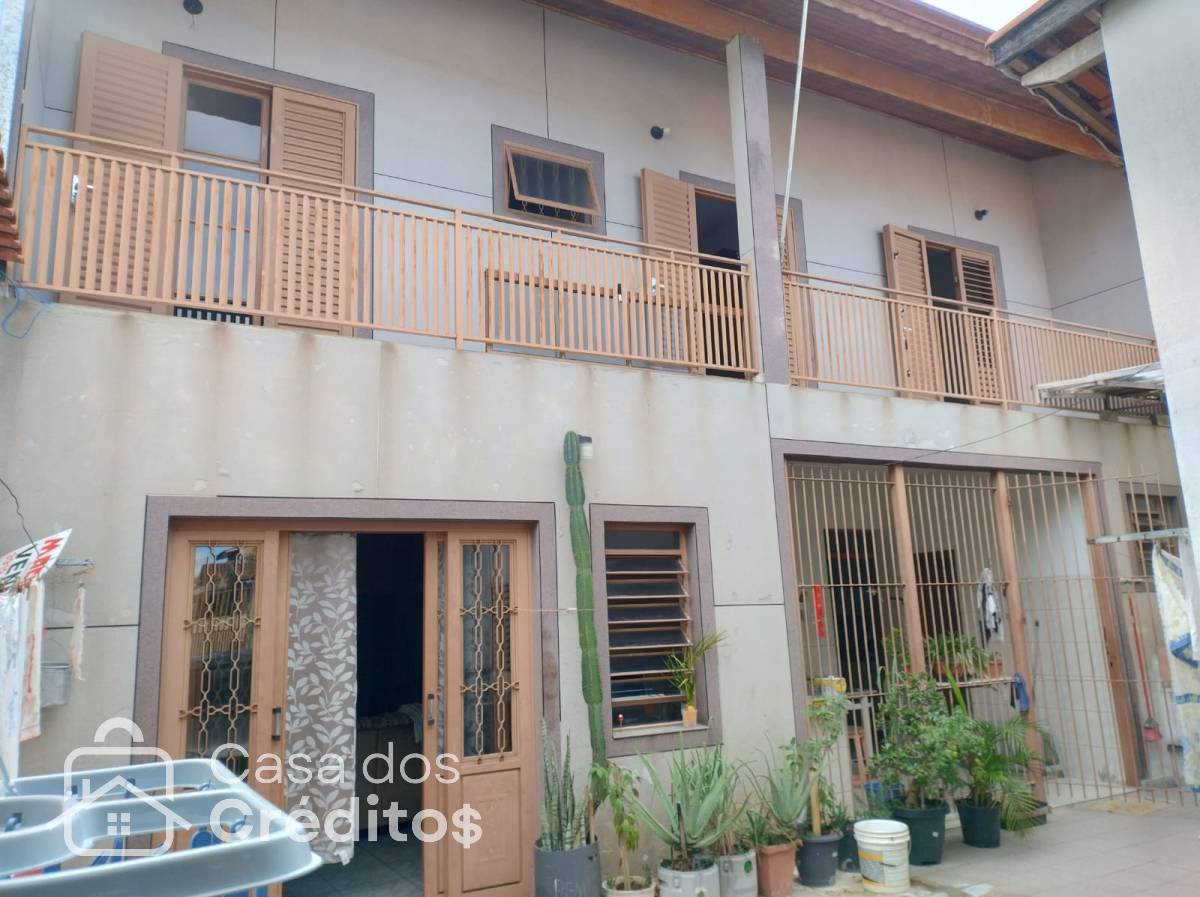 Sobrado à venda em São José dos Campos, Jardim Satélite, com 6 quartos, 200m² - Marcos Cesar O. da Silva